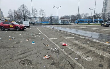 Instruktori autoškola na Borongaju ogorčeni zbog smeća na poligonu