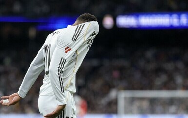 U porazu Real Madrida od Celte Vigo (0:2), ozlijedio se Eder Militao