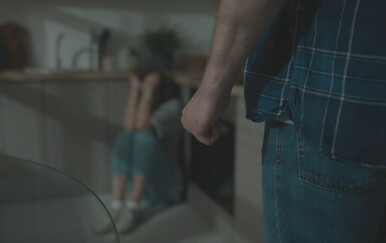 Tisuće ljudi potpisale peticiju oko molitelja, pokretačica: "Očito puno ljudi osjeća tu frustraciju. Ipak, ne tražimo zabranu nego..."