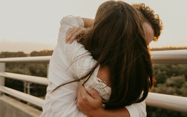 Kada bivši radi ove stvari, želi vas natrag: 7 ponašanja koja jasno govore da vas nije prebolio