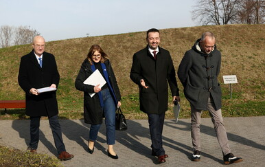 Četiri desne stranke potpisale u Vukovaru memorandum o suradnji