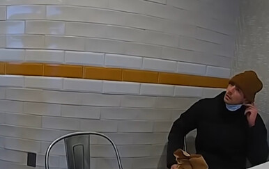 VIDEO Objavljena snimka uhićenja Luigija Mangionea, policija ga pronašla u McDonald'su