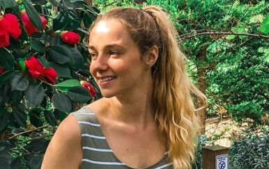 Wellness influencerica Stacey Warne umrla od teškog gubitka krvi nakon poroda kod kuće