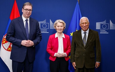 Vučić i Von der Leyen u Bruxellesu snimljeni na kameri