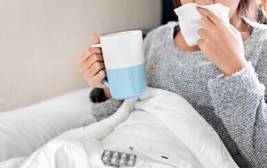 Razlika simptoma gripe i koronavirusa: Kako odmah prepoznati što vas je “pokosilo”?