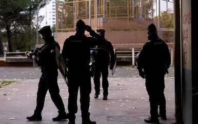 Rat bandi u Marseilleu: Maloljetnici ubijaju jedni druge, žrtve su sve mlađe