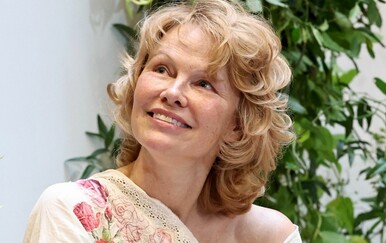 Koji je pravi razlog iz kojeg Pamela Anderson više ne nosi šminku?