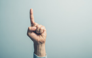 Kako se piše: jedanput ili jedamput