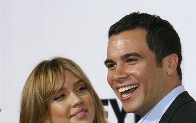 Jessica Alba, Cash Warren