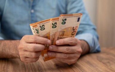 Naknada za tjelesno oštećenje zbog bolesti: Tko ima pravo na nju?