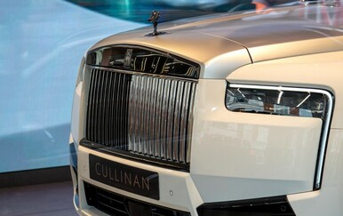 Prijeti mu 90 godina zatvora: Redatelj Netflixu uzeo milijune za seriju pa kupio Ferrari, 5 Bentleya, sat, kriptovalute…