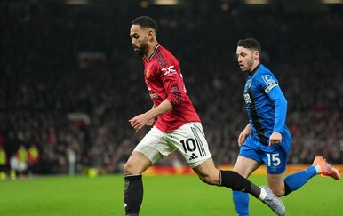 United odigrao najluđu utakmicu godine: Osam golova, tri preokreta i na kraju svakome po bod