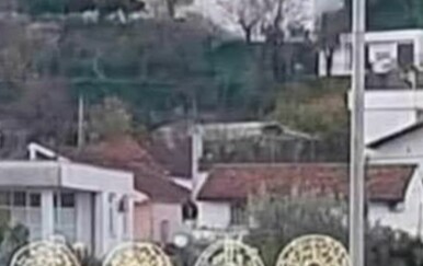 Blagdanska dekoracija u Crnoj Gori postala hit na društvenim mrežama! Pogledajte zašto