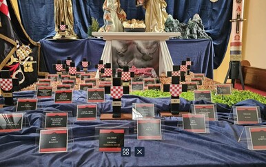 Križevi, popis stratišta....Ova crkva na poseban je način prikazala Isusovo rođenje, pogledajte fotografije jaslica