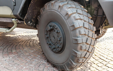 Hrvatska pristupila zajedničkoj nabavi vojnih kamiona TATRA s Češkom i Slovačkom