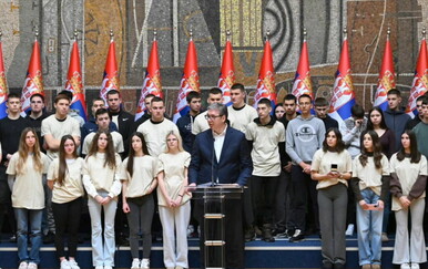 Vučić ugostio učenike iz Vukovara, gradonačelnik negoduje: "Ovo je čista zloupotreba djece"