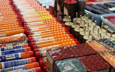 Policija zaplijenila veliku količinu pirotehnike u Splitu