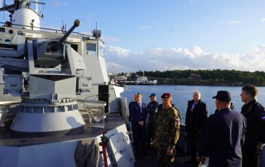 Najveći slovenski vojni brod Triglav moderniziran u Iskra brodogradilištu u Šibeniku