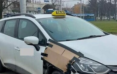 "Za prvu ruku…": Taksist popravkom iznenadio prolaznike, biste li sjeli u ovakav automobil?