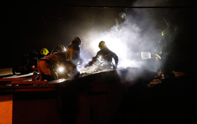 Kobna noć u Slavoniji: Izbio požar u obiteljskoj kući, muškarac izgubio život