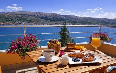 Boutique hotel na Pagu u prvom redu do mora: Investicija koja spaja luksuz, stil života i sigurnu zaradu