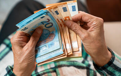 DZS: Prosječna neto plaća za listopad 1.470 eura