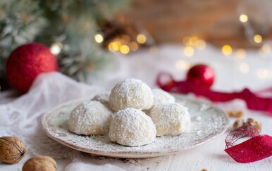 Vanilin kuglice: Recept za mrisne blagdanske kolačiće koji se tope u ustima
