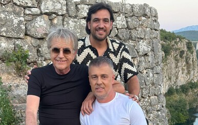 Josip Ivančić emotivnom pjesmom "Krštenje" dirnuo srca: Moćna posveta obitelji, korijenima i povratku domu