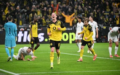 VIDEO Borussia Dortmund slavila u derbiju: Brandt efektno zabio, Beier sve riješio