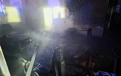 Požar u kući kod Siska, 57-godišnjak teško ozlijeđen