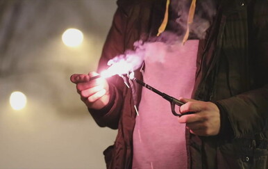 Dječaku (10) petarda raznijela šaku