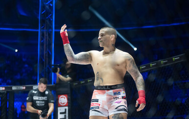 Poljski borac ugasio Vasu Psihopatu pred njegovima u Podgorici