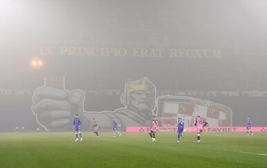 Policija otvorila istragu zbog transparenta na Maksimiru