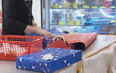 Kupovina božićnih darova