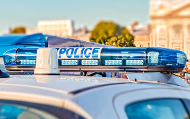 Skandal u Elizejskoj palači: Glavni poslužitelj krao posuđe i porculan, hio ih prodati na Vintedu