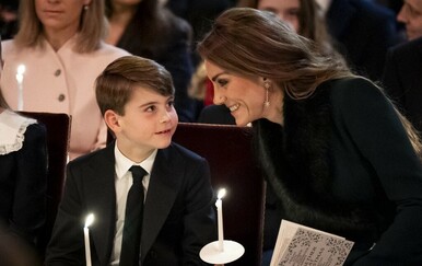 Slatki trenuci Kate Middleton s djecom tijekom božićnog koncerta