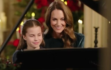Kate Middleton i princeza Charlotte zajedno svirale klavir na Badnjak