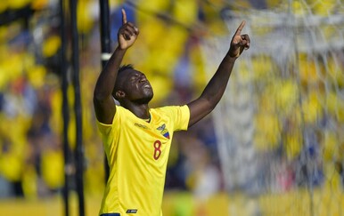 Felipe Caicedo najavio odlazak u mirovinu