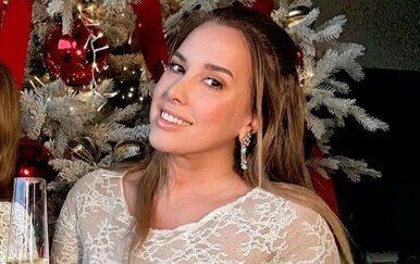 Nives Celzijus i kći Taisha pozirale zajedno za Božić