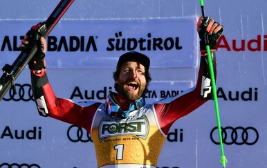 Schwarz uništio švicarski party u Italiji: Trojica s jako malim zaostatkom ostala iza njega