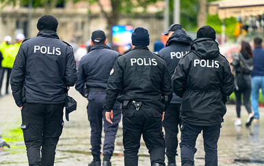 Tri policajca i šest islamista poginulo u sukobu u Turskoj