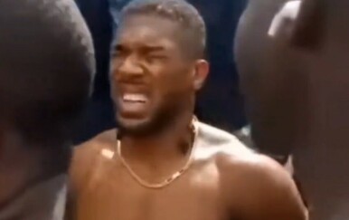 VIDEO Anthony Joshua ozlijeđen u teškoj prometnoj nesreći – dvoje ljudi poginulo