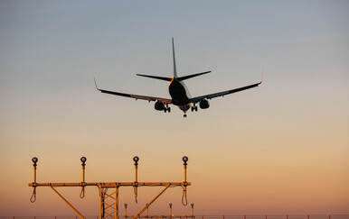 Zrakoplov iz Birminghama za Tenerife prisilno sletio