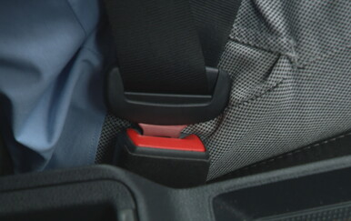 Vozači oprez! Ove navike za volanom uskoro bi vas mogla skupo stajati