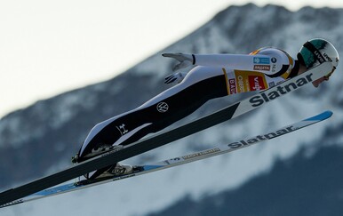 Domen Prevc rasturio konkurenciju u Obersdorfu i napravio ono što nije ni njegov proslavljeni brat