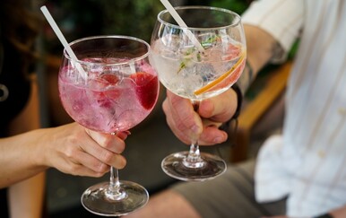 Je li bolje piti džin-tonik ili crno vino? Pića koja izazivaju najgori mamurluk