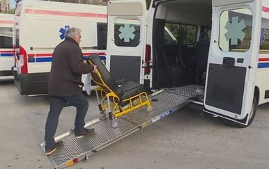 Sanitetski prijevoz, kolica