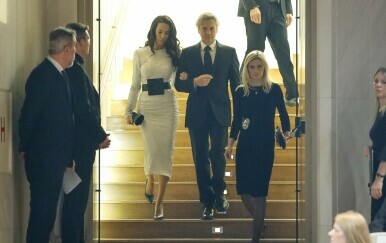 Robert Golob i Tina Gaber - 1