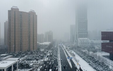 Snijeg i led otežavaju povratak kući milijunima Kineza uoči Proljetnog festivala - 4