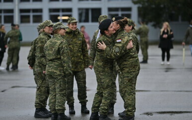 Svečani ispraćaj 4. hrvatskog kontingenta